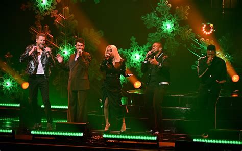 How Pentatonix Turned ‘Hallelujah’ Into a Christmas Standard