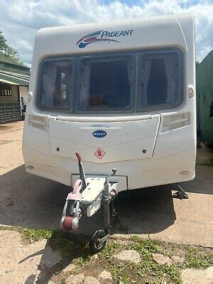 Bailey Caravan Fixed Bed – Touring Caravan