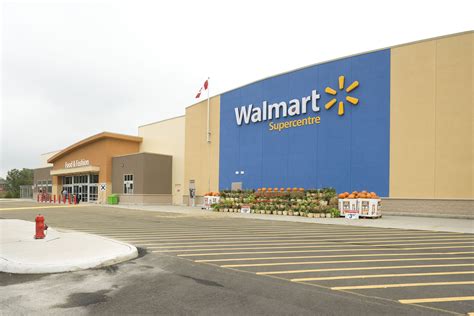 Difference Between Walmart and Walmart Supercenter | Difference Between