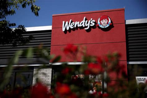 Wendy’s Stock Drops on Earnings Miss. Its New CEO Has Big Plans for 2024.