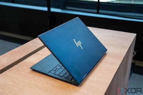 HP Spectre x360 13.5 (2022) vs HP Envy x360 13 (2022): Which is better?