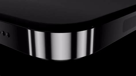 Ngắm mẫu iPhone 15 Ultra khung titan siêu cao cấp đẹp long lanh