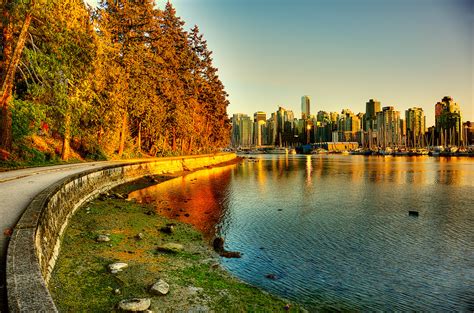 Seawall Vancouver, Canada - Before sunset | Walking along th… | Flickr