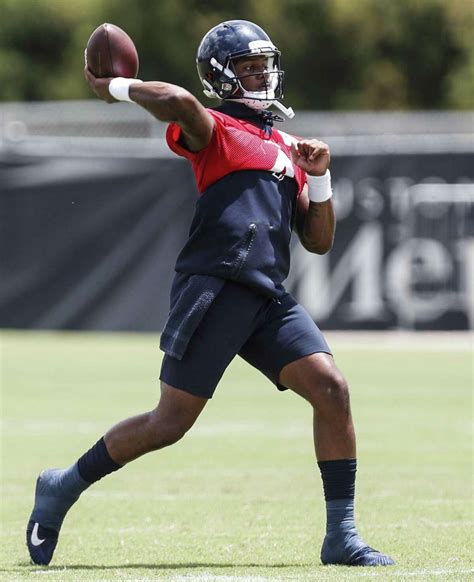 Texans' Deshaun Watson, receivers to hold informal throwing sessions