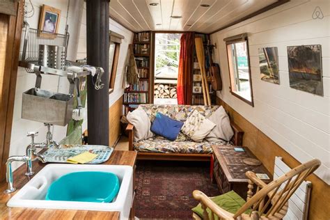 Lovely! | Boat house interior, Narrowboat interiors, House boat