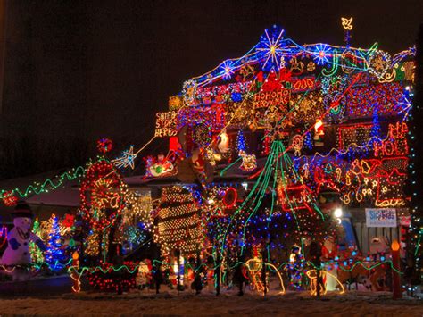 Outlandish and awesome Christmas lights in Toronto