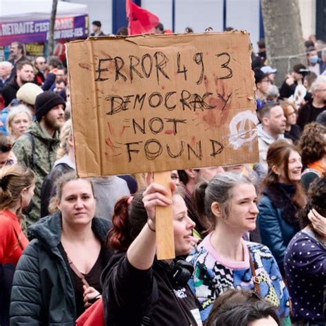 The Paris Street Protests, in Photos | Bonjour Paris