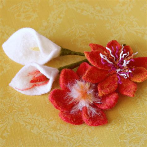 Flower Needle Felting Kit | Lincolnshire Fenn Crafts