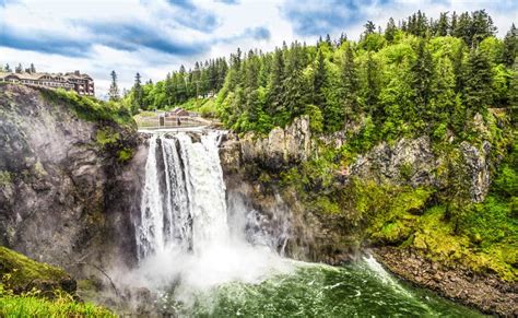 The Must-Visit Waterfalls in Washington State