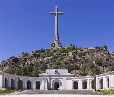 Valley of the Fallen - Wikipedia