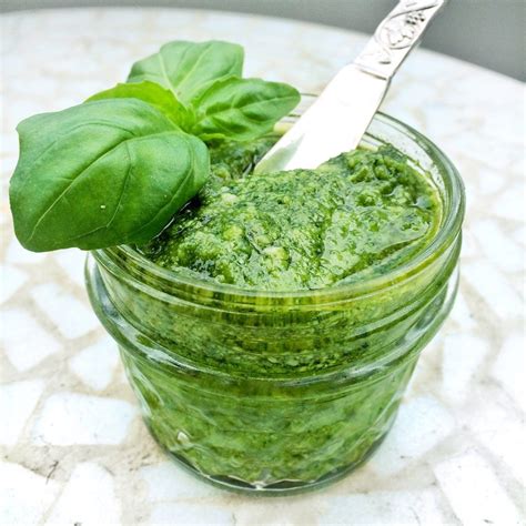 How to make Authentic Italian Pesto Genovese - Basil Pesto - Mamma Mia che Buono