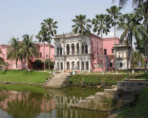 Sonargaon: Folk art and craft museum