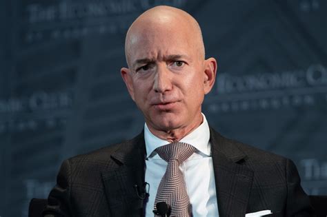 Jeff Bezos to step down as Amazon CEO | DAILY BLAST