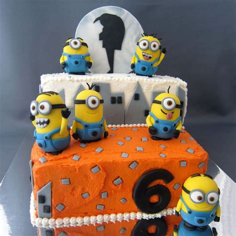 2 Birthday Cake, Minion Birthday, Minion Party, Birthday Ideas, Happy Birthday, Crazy Cakes ...