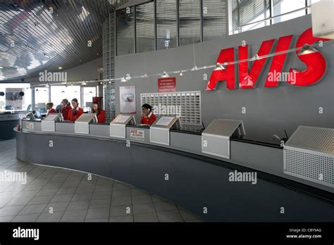 Avis car rental hi-res stock photography and images - Alamy