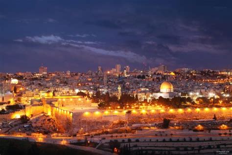 Night View Of Jerusalem - Boxist.com Photos Portfolio