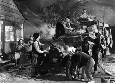 CLASSIC MOVIES: THE GRAPES OF WRATH (1940)