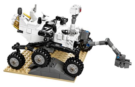 LEGO Ideas 21104 pas cher, Rover Curiosity du laboratoire scientifique ...