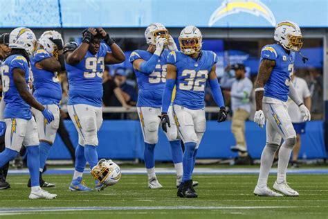 Chargers roundtable: How many wins do they need to make playoffs?