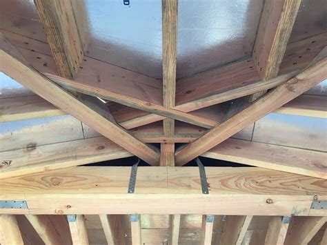 Roof Framing Geometry: Divers Hip Rafters with Saint Andrews Cross