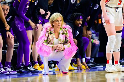 Kim Mulkey's head-turning fashion choices are all part of her winning mindset - inRegister