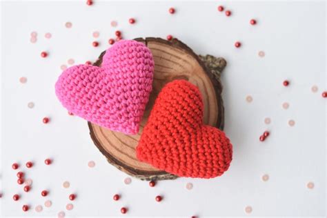 Amigurumi heart pattern | DIY Valentine`s gift idea | lilleliis