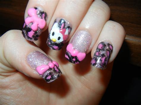 Nails By Leah: New Hello Kitty Nails! 3D bows and hello kitty face over pink glittery leopard