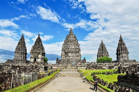 Candi Prambanan | Hotel Grand Rohan Jogja