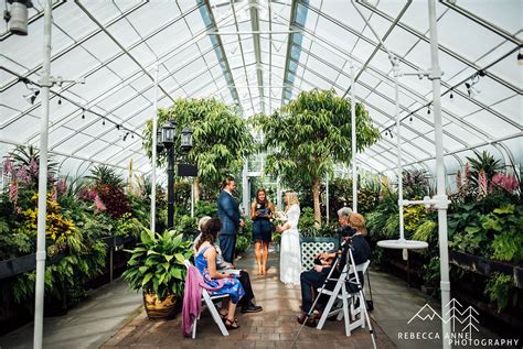 Volunteer Park Conservatory Elopement // Bird & Joe