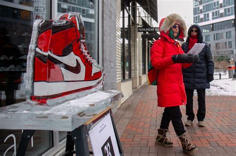 Ice sculptures return to downtown Grand Rapids as part of Valentine’s weekend event - mlive.com