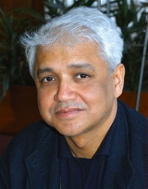 SEEING THE WORLD THROUGH BOOKS » Blog Archive » Amitav Ghosh–SEA OF POPPIES