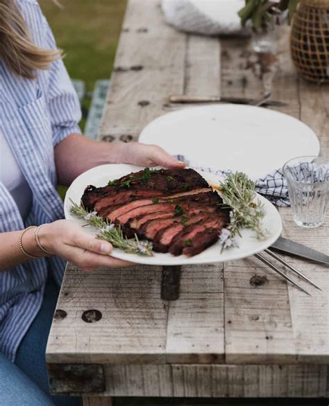 The Perfect Flank Steak Marinade for Tender Meat (Every Time!)