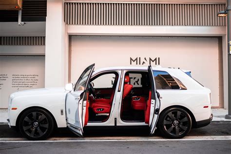 2019 Rolls Royce Cullinan – White & Red | MVP Miami Exotic Rentals