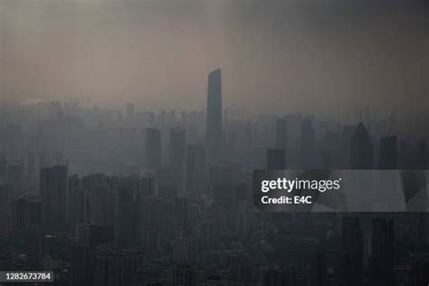 996 Wuhan Skyline Stock Photos, High-Res Pictures, and Images - Getty Images