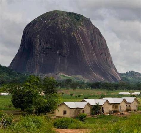 Zuma Rock — Nigeria - Interesting Facts