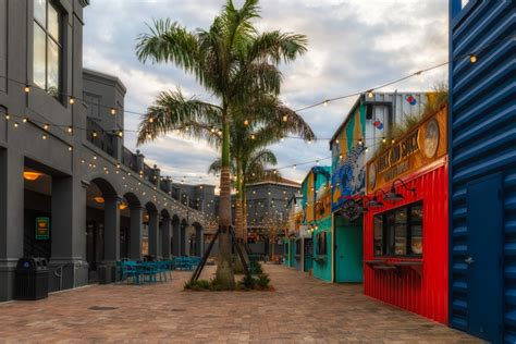 Sparkman Wharf Tampa | Matthew Paulson Photography