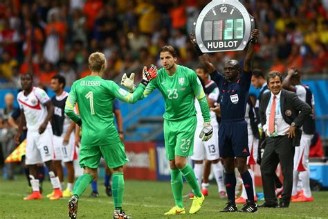 Netherlands No1 Jasper Cillessen was unaware Tim Krul would play shoot-out role | London Evening ...