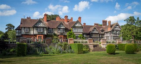 Wightwick Manor, Wolverhampton | Wightwick Manor (pronounced… | Flickr