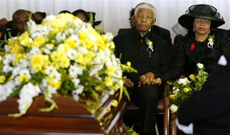 Here's why Mandela came late to the AIDS crisis in his country | The World from PRX