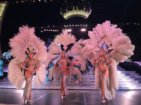 Jubilee! at Bally's Las Vegas | Las vegas show girls, Ballys las vegas ...