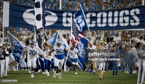 147 Byu Mascot Cosmo Stock Photos, High-Res Pictures, and Images ...