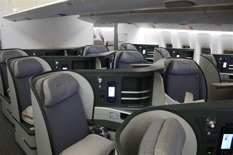 Review: EVA Air Business Class Taipei to Toronto | Prince of Travel