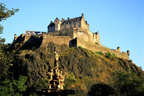 6 Creepy Stories from Edinburgh to Freak You Out - Edinburgh Horror Stories – Go Guides