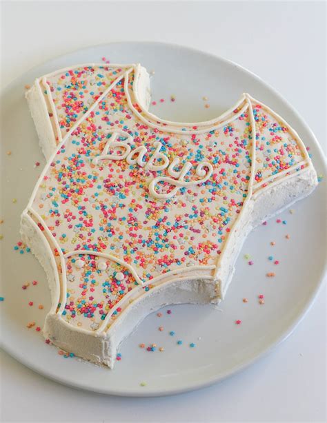 Onesie Cake Tutorial: Easy Baby Shower Cake | Craftsy