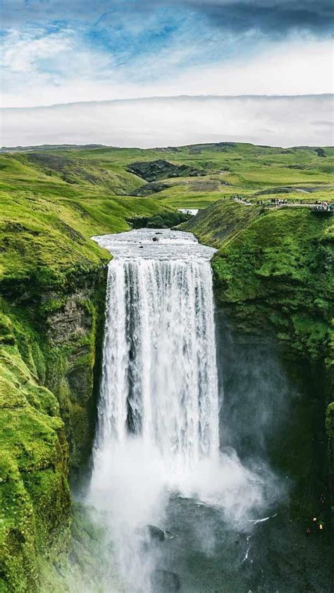 Bing HD Wallpaper Aug 23, 2023: Skógafoss waterfall, Iceland - Bing ...