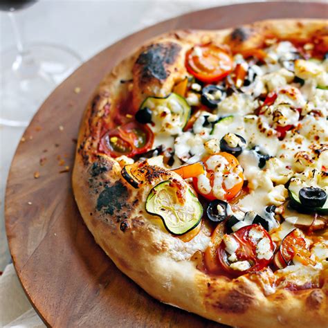 Supreme Vegetarian Pizza (So Easy!) | Good Life Eats