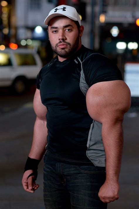 Biceps as large as a grown man's waist - Real World News - Neowin