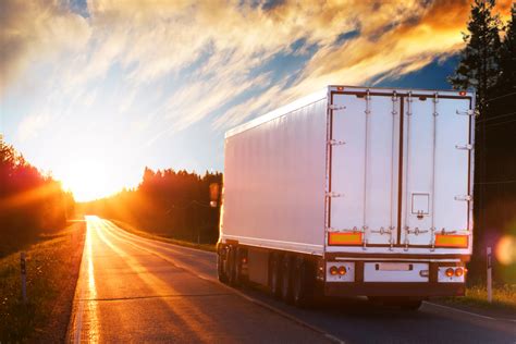 Benefits of Full Truckload Shipping | C&D Logistics