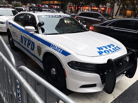 Picture Taken Of Brand New NYPD Car #5952-16 - 2016 Dodge … | Flickr