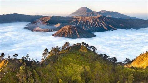 Gambar Pemandangan Di Gunung Bromo - Andira Gambar